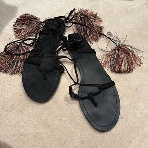 Vero Cuoio ankle tie Leather Sandal with Colorful Tassel